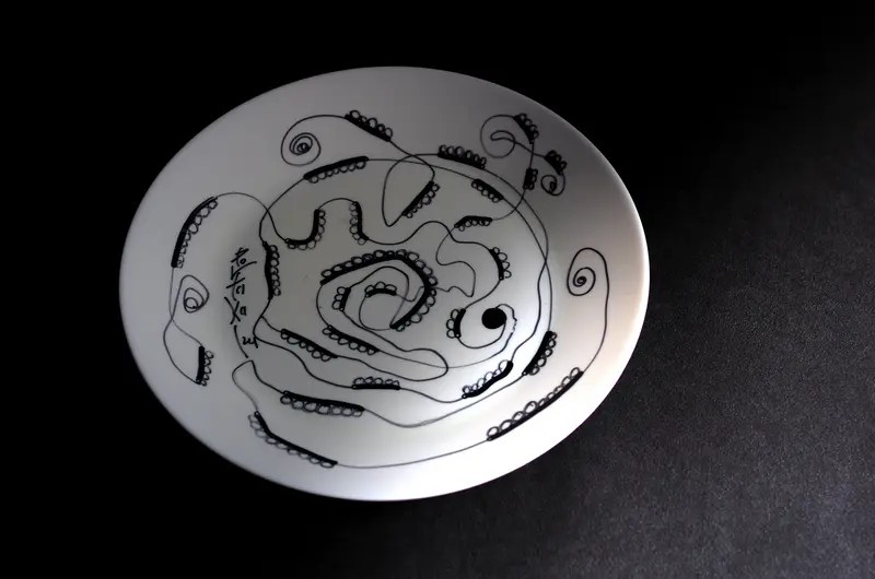 Miniature-Assiette Décorée-Dessin N° : 019