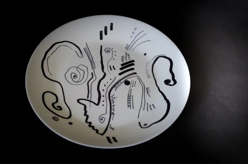 Miniature-Assiette Décorée-Dessin N° : 048