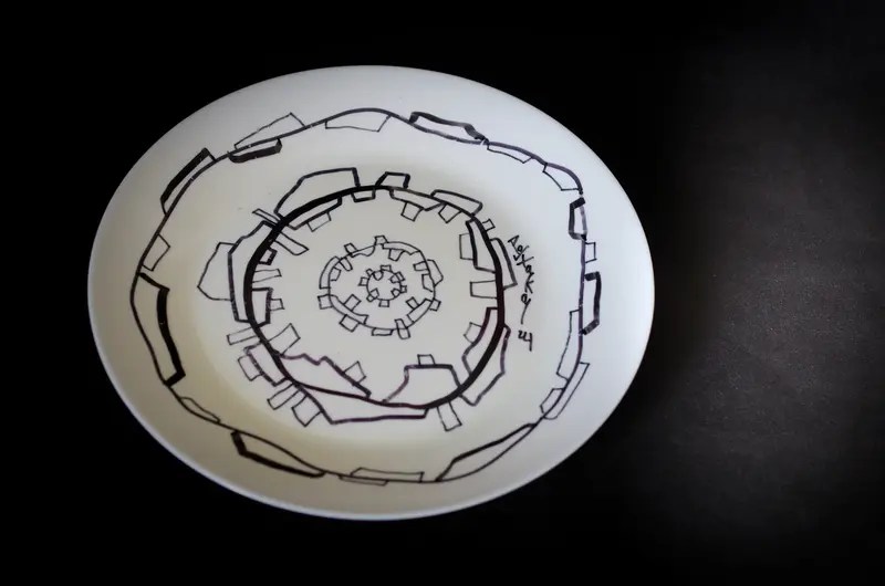 Miniature-Assiette Décorée-Dessin N° : 050